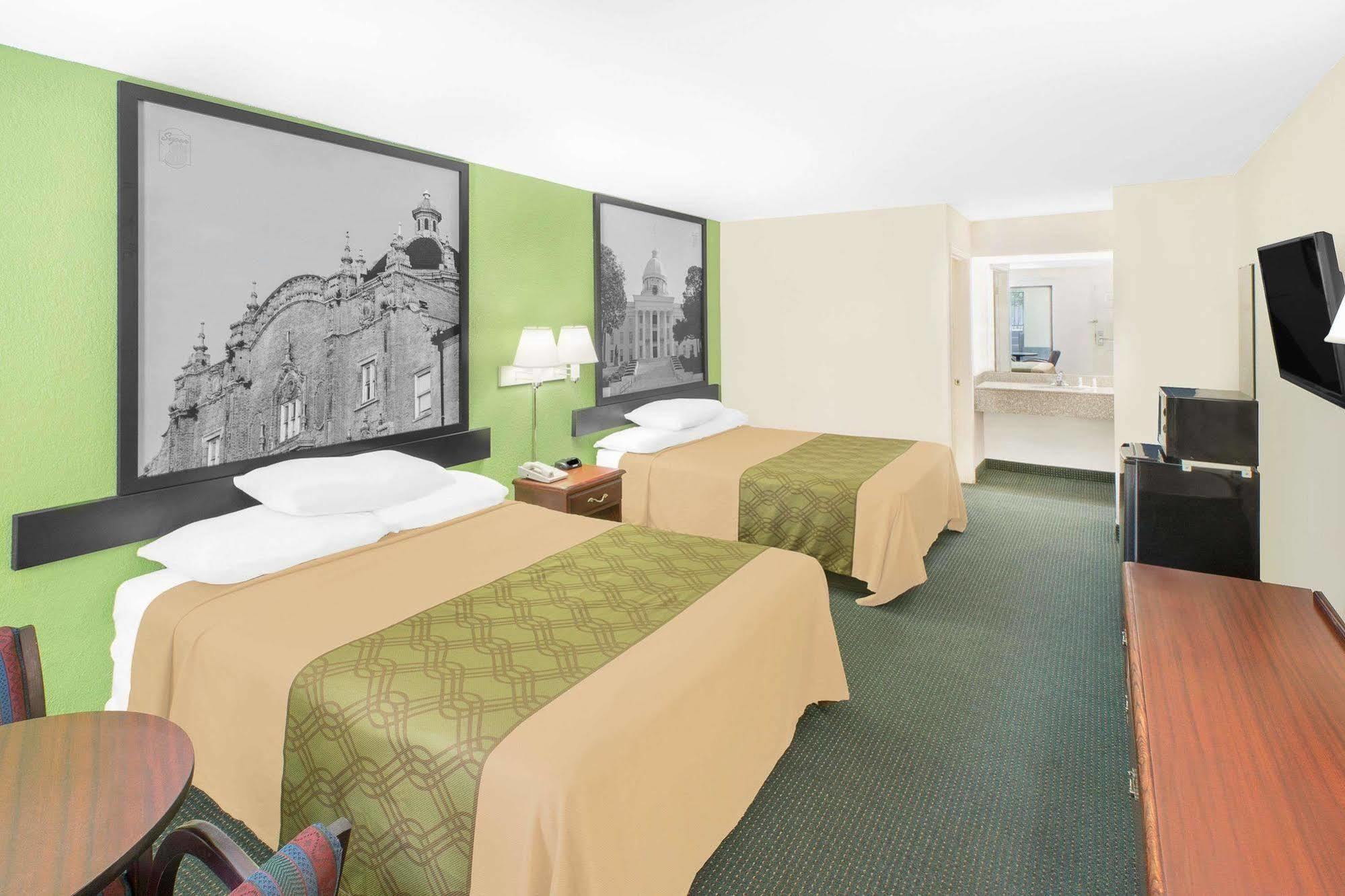 ซูเปอร์ 8 บาย วินด์แฮม โมบายล์ Hotel โมบิล ภายนอก รูปภาพ